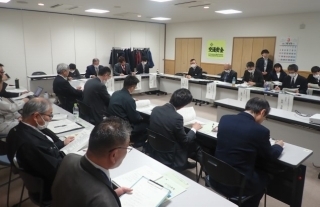9名の評価委員から貴重なご意見を頂戴いたしました