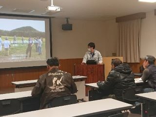 懇談会の様子