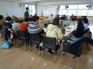 SOIL丸藤会長の司会で和やかに交流