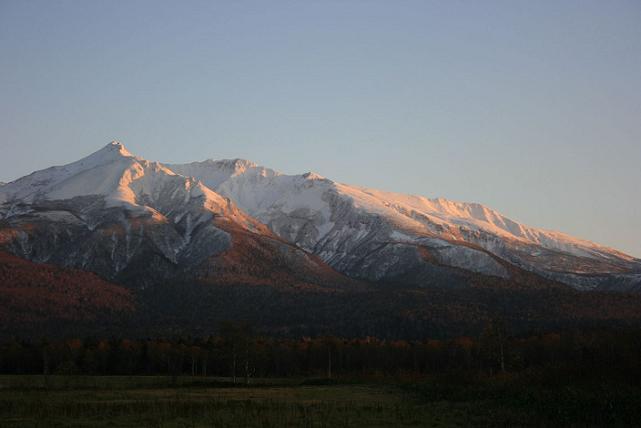 初春の旭ヶ丘から大雪山連峰を望む5.jpg